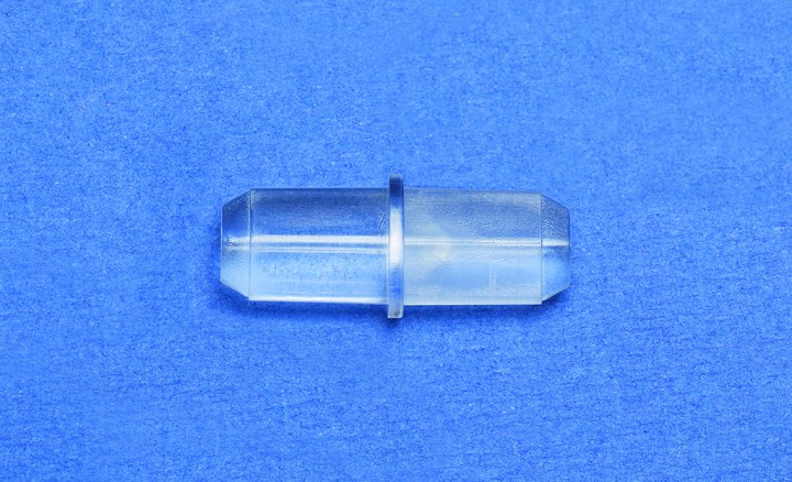 TRAVERSEROD-CONNECTOR translucent